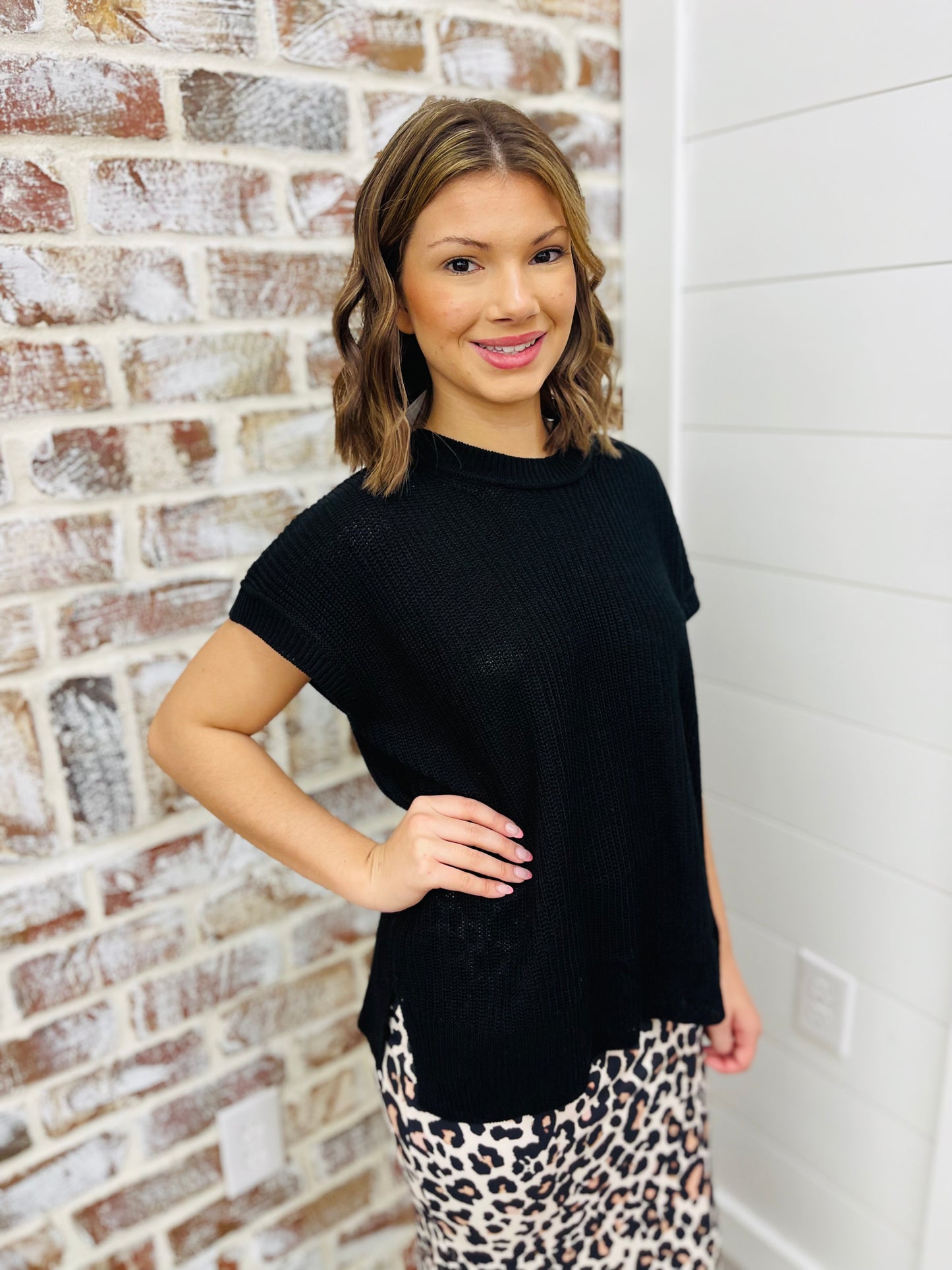 Black~ Solid Side Slit Top