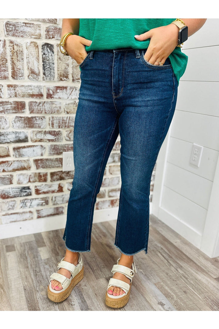 Judy Blue| High Waisted Dark Wash Kick Flare