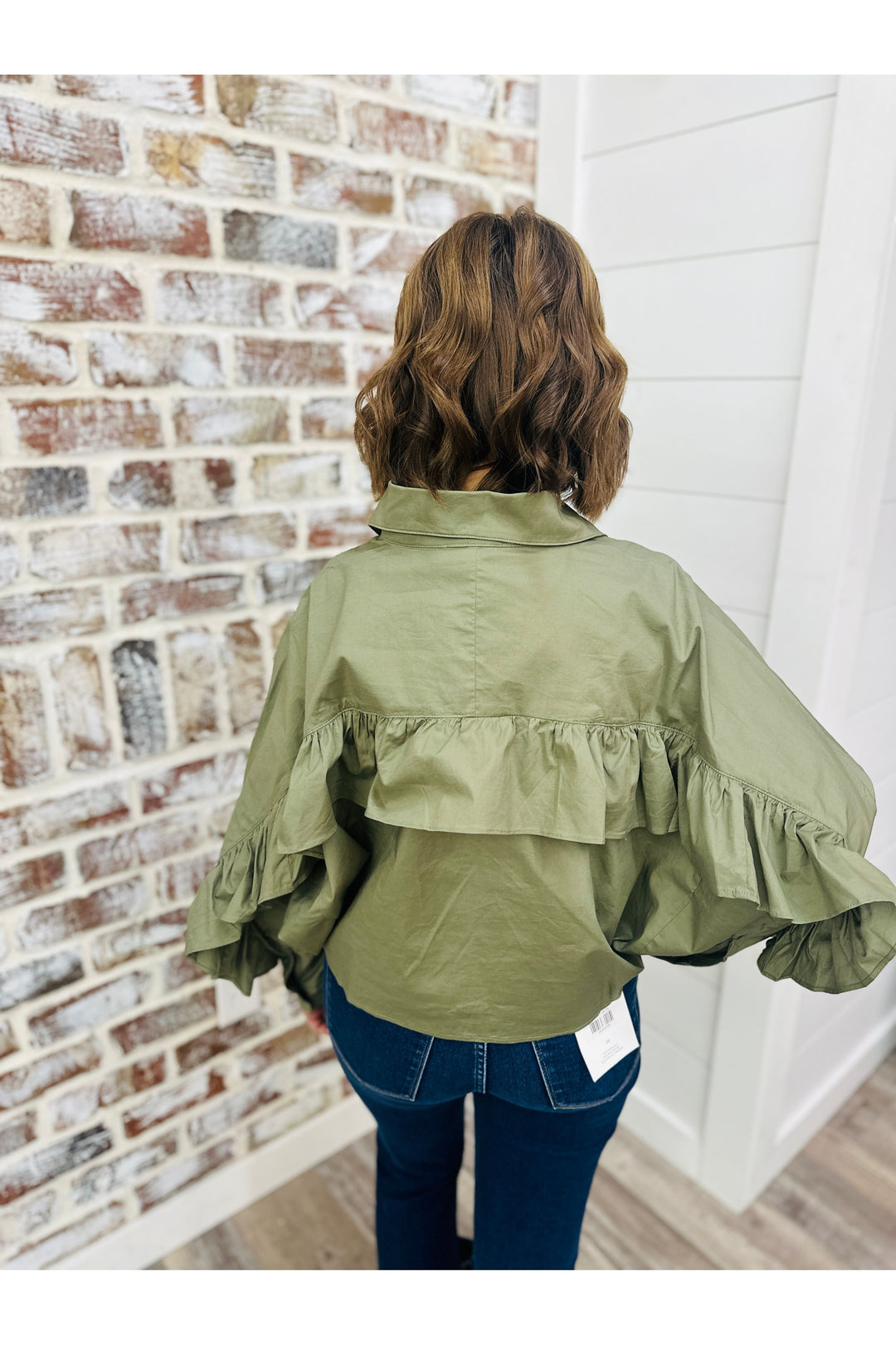 Karlie| Solid Poplin Ruffle Back Button Up Top OLIVE