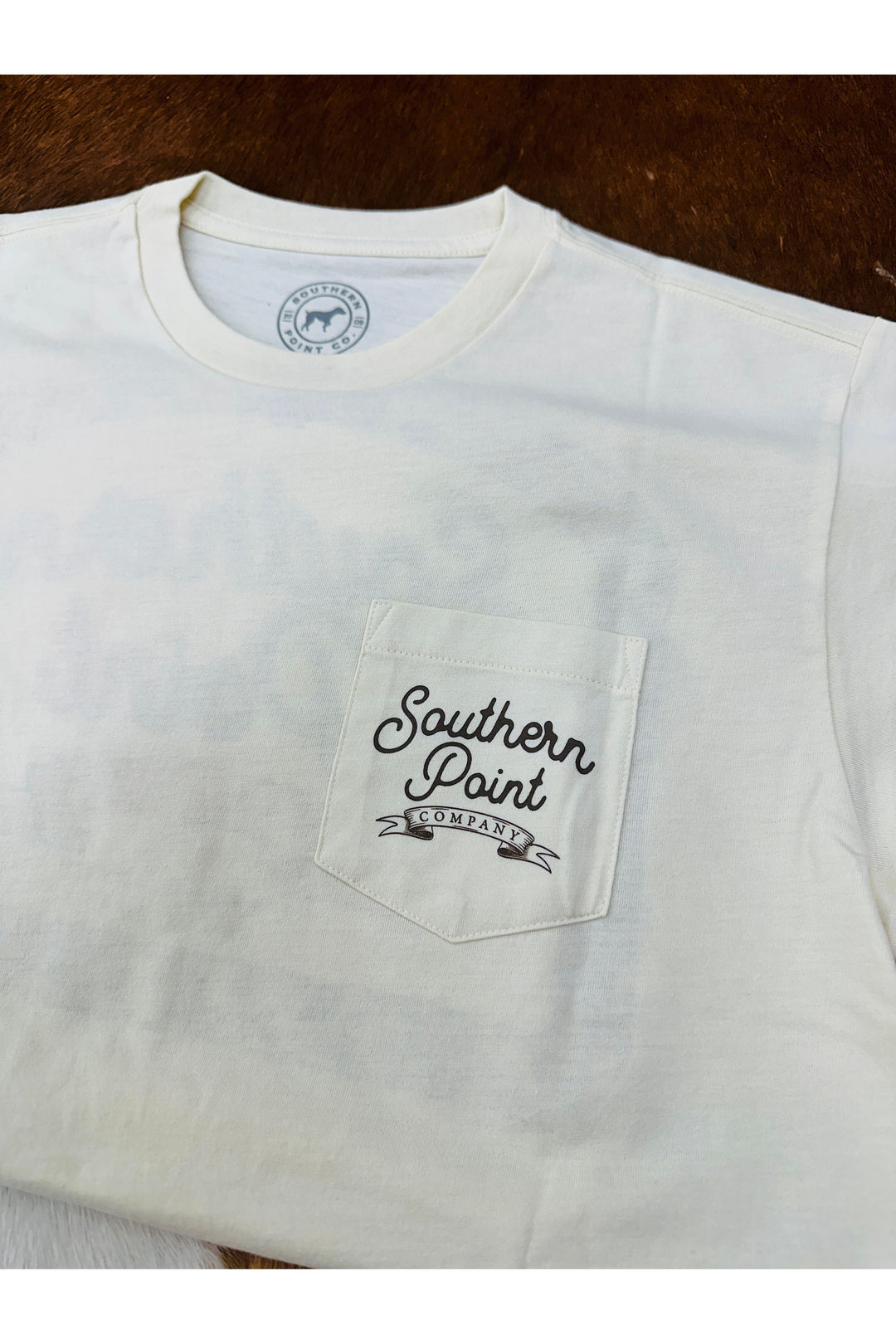 Southern Point Co. | Camo Badge Tee
