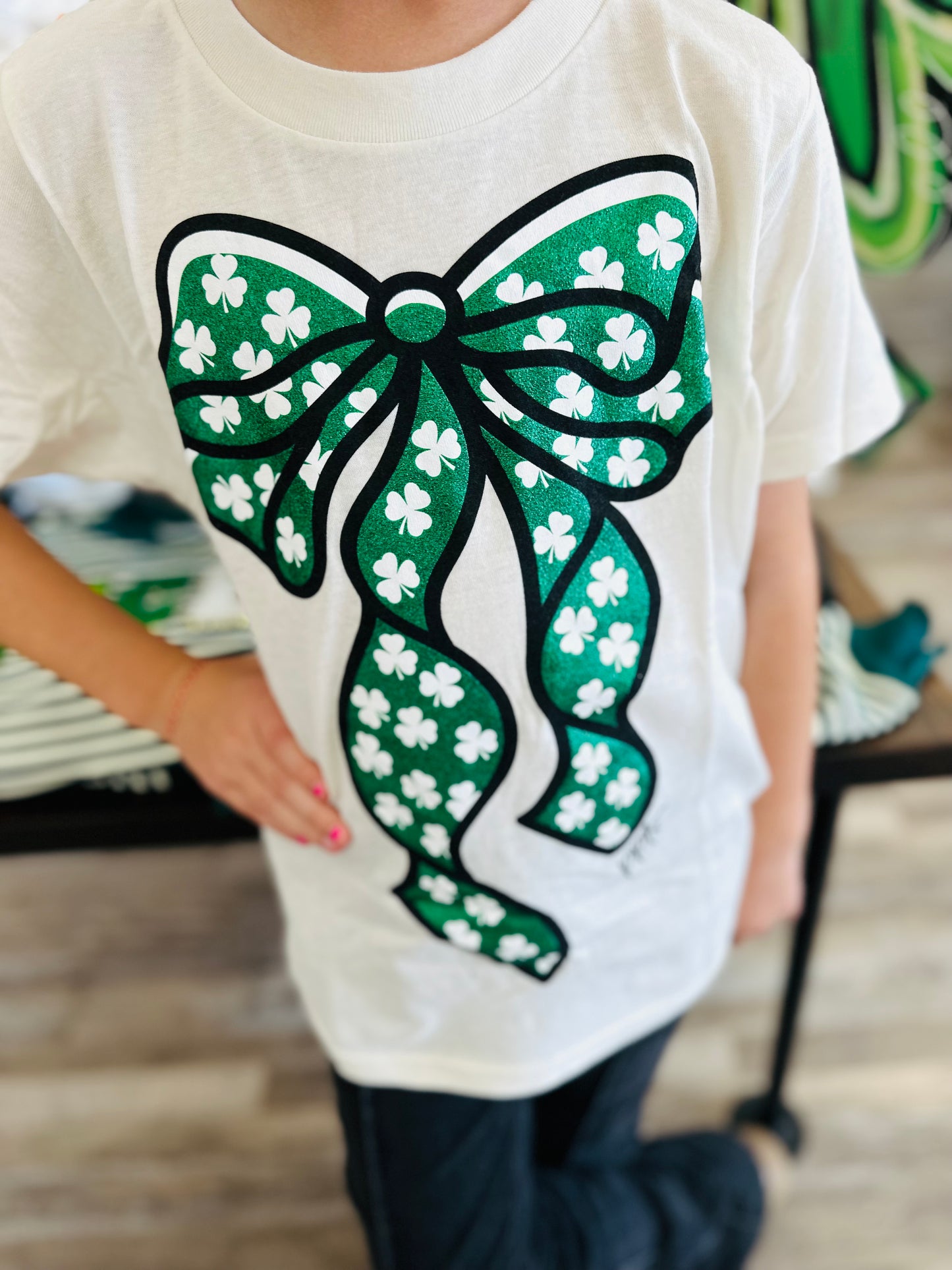 YOUTH Shamrock Glitter Bow