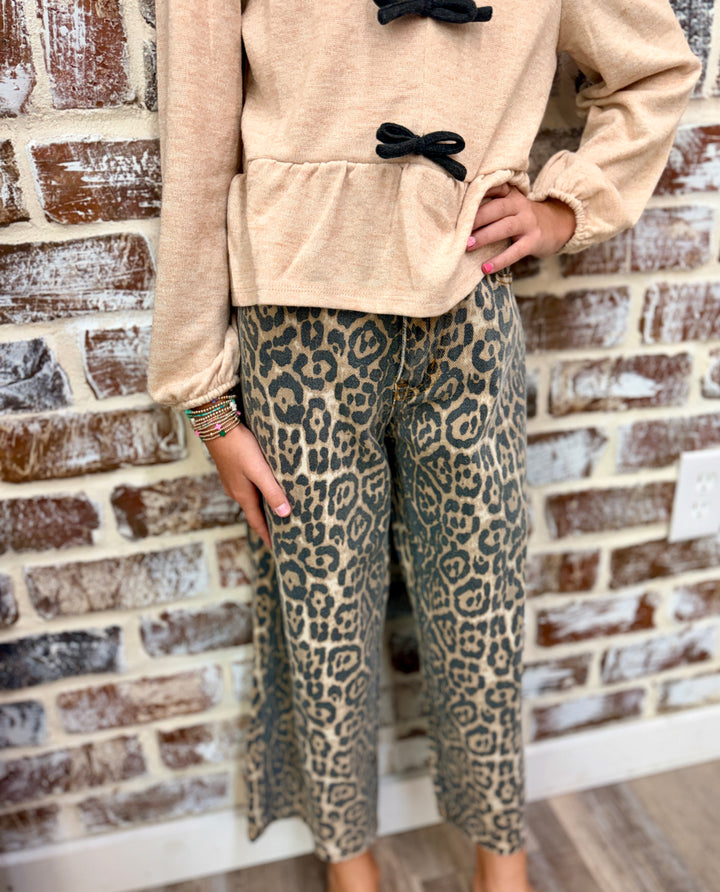 Youth| Relaxed Fit Leopard Jeans