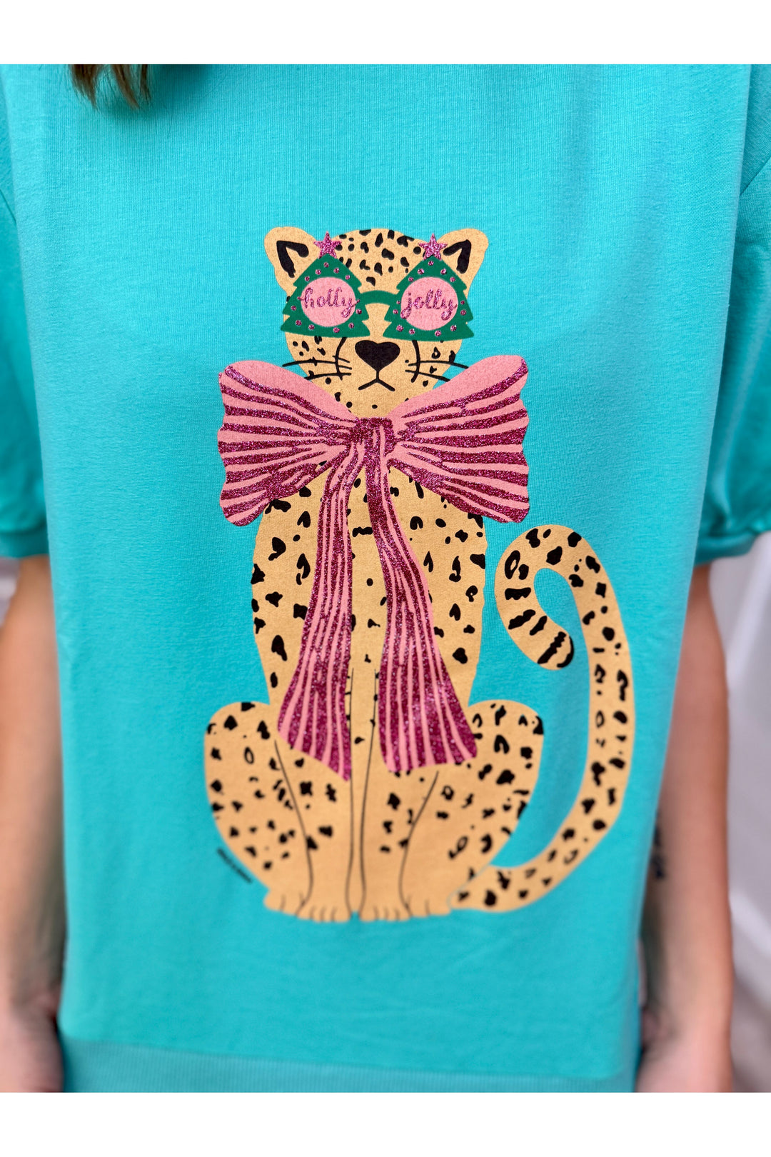 Glitter Print Cheetah On Puff Sleeve Tee