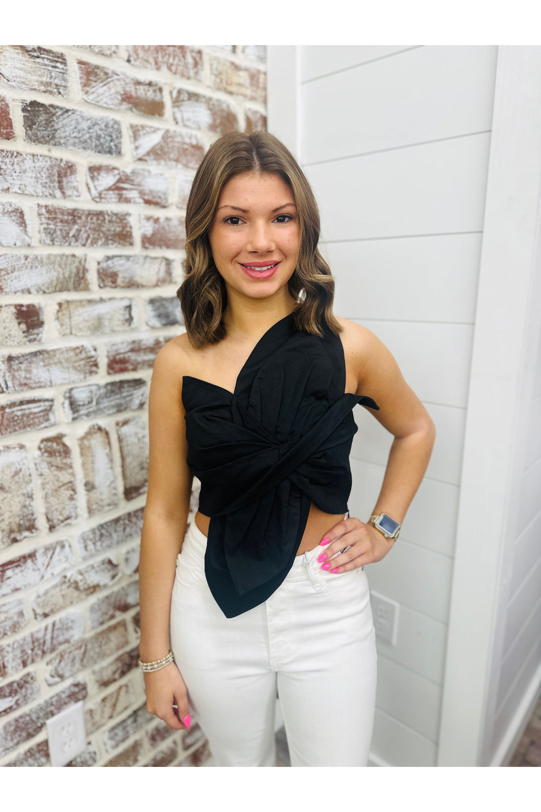 Black Knot + Twist Top