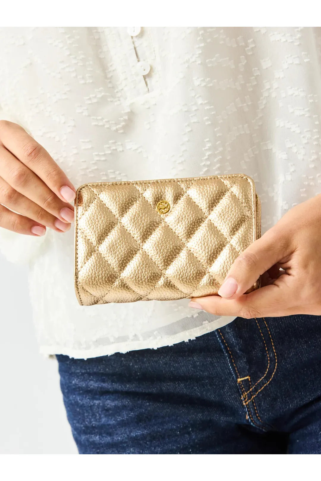 Mary Square | Essential Wallet