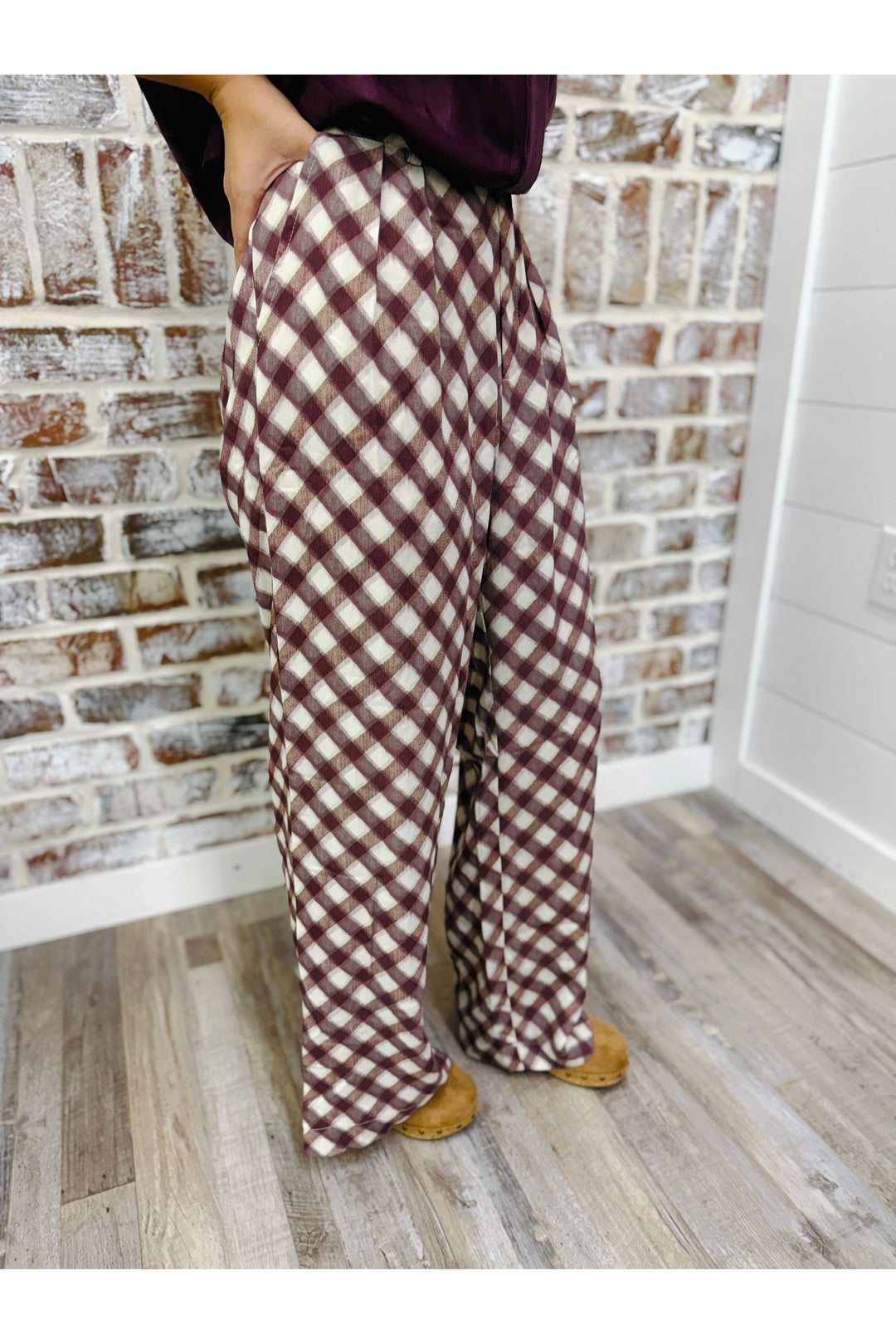 Merlot Pattern Flowy Pant