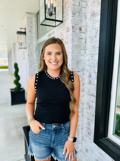 Pretty in Pearls Top~ Black