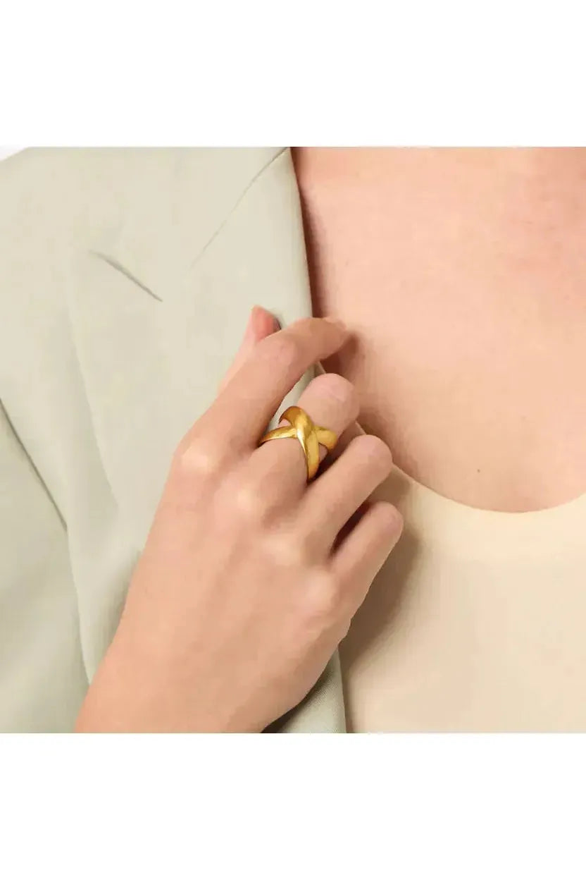 Julie Vos ~ Catalina X Ring