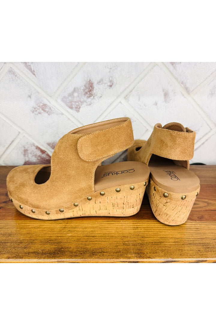 Corkys | Oh It’s You - Chestnut Wedge
