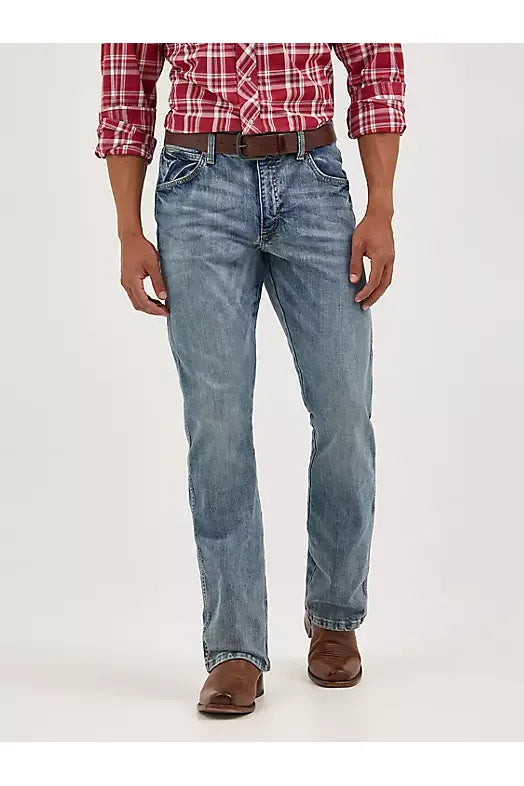 MEN'S WRANGLER RETRO® SLIM FIT BOOTCUT JEAN-Greeley