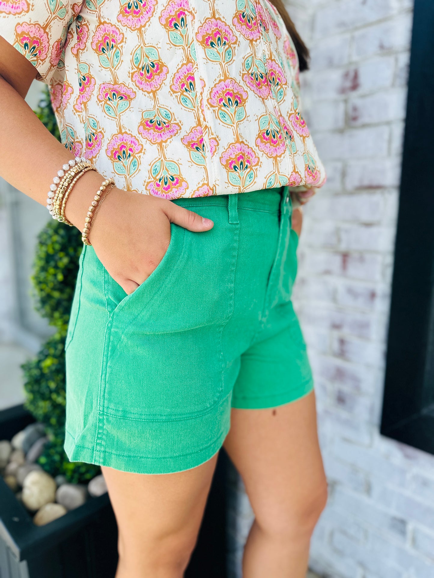 High Waisted Green Shorts