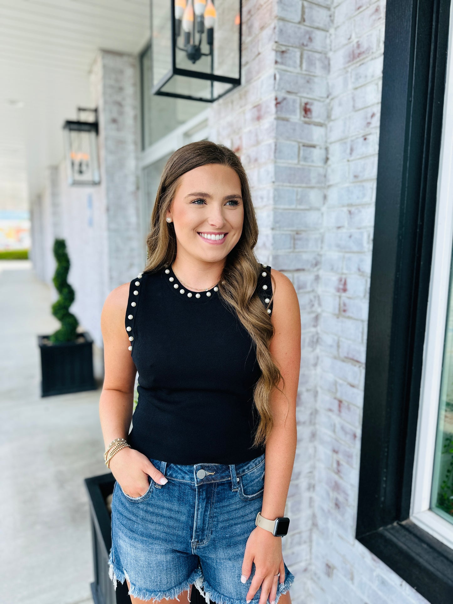 Pretty in Pearls Top~ Black