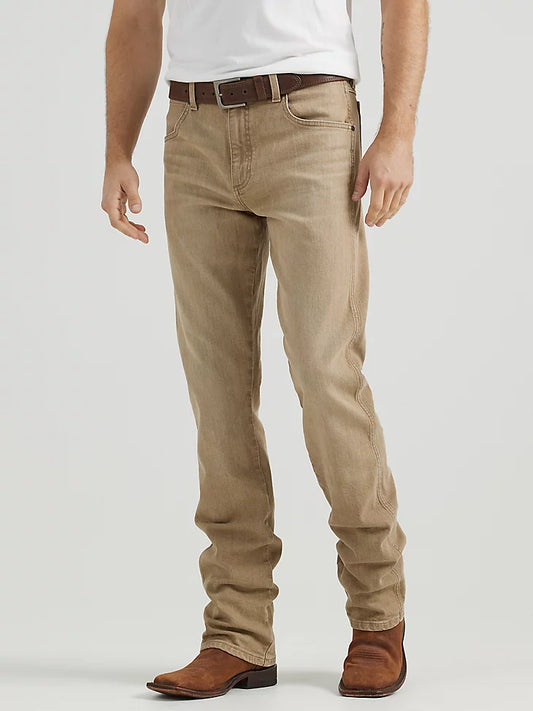 WRANGLER RETRO® SLIM FIT STRAIGHT LEG JEAN - Saddle