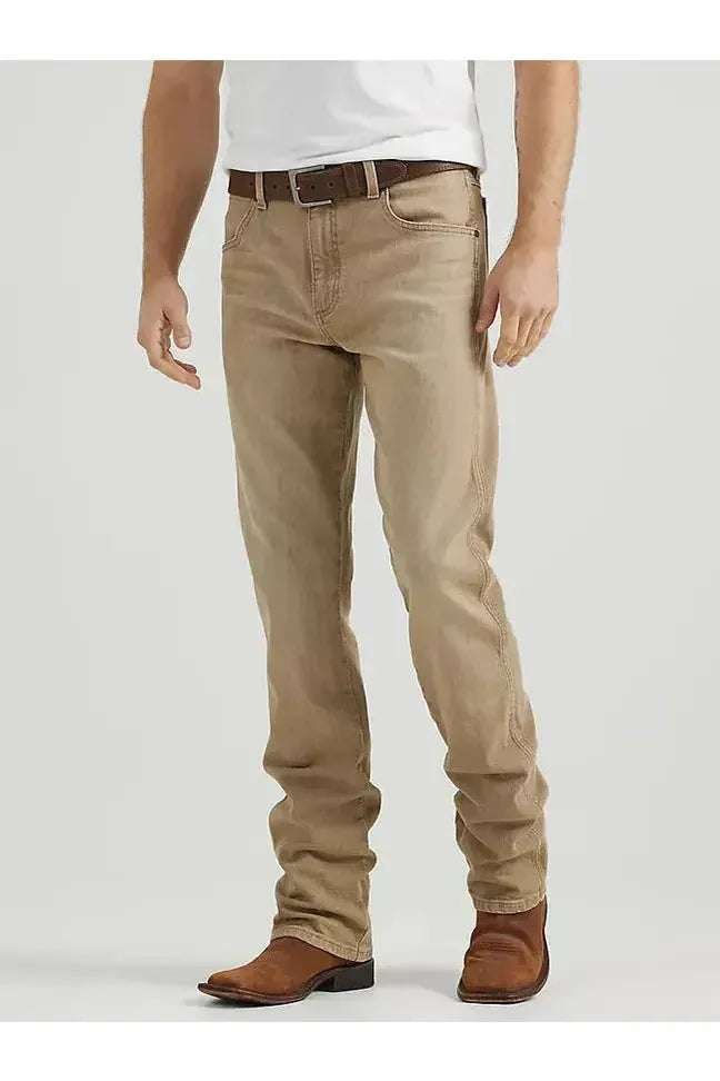 WRANGLER RETRO® SLIM FIT STRAIGHT LEG JEAN - Saddle