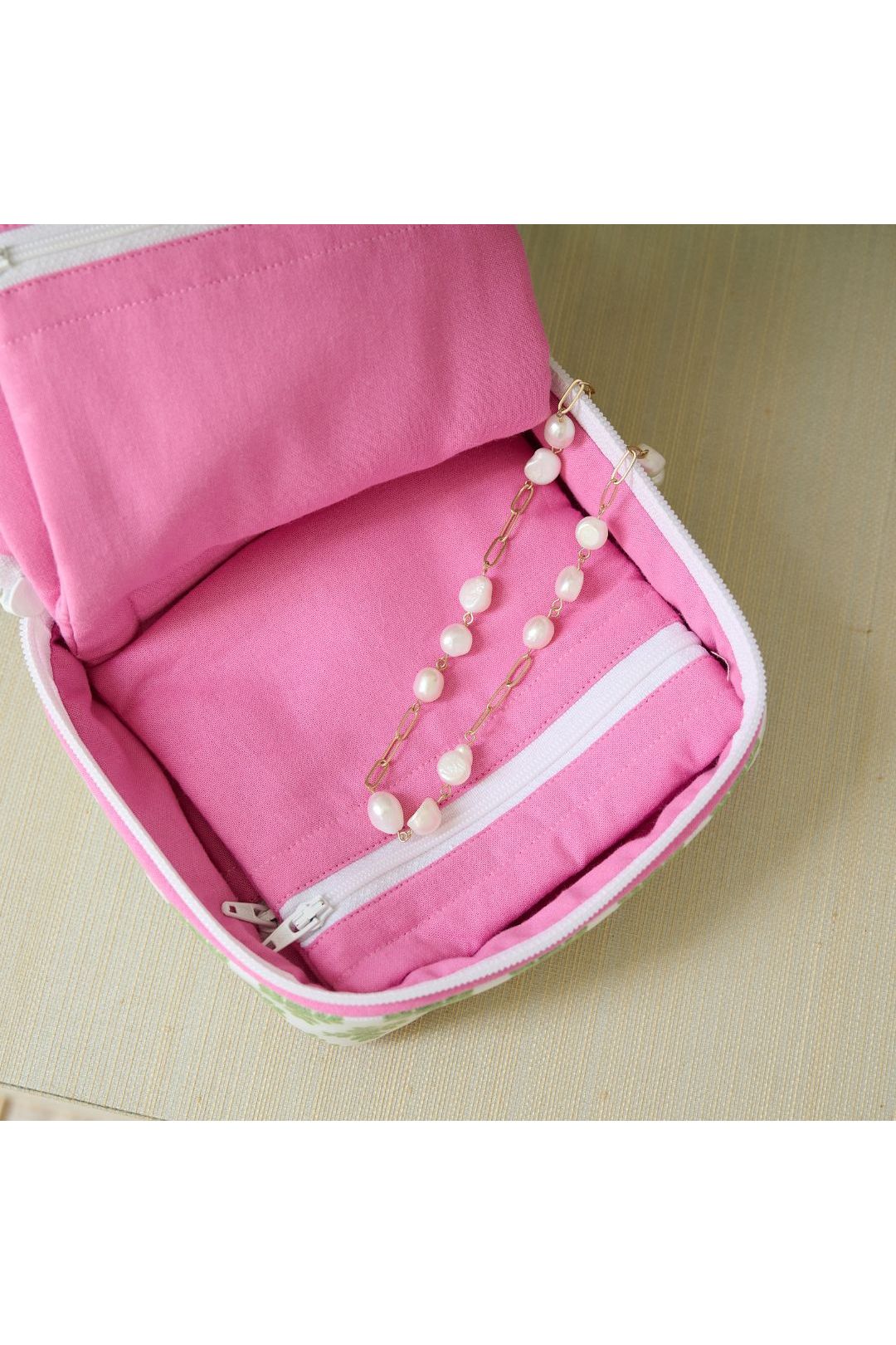 Laura Park | Brushstrokes Green Jewelry Case