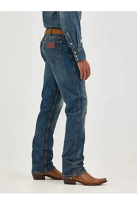 WRANGLER RETRO® SLIM FIT STRAIGHT LEG JEAN - Bozeman