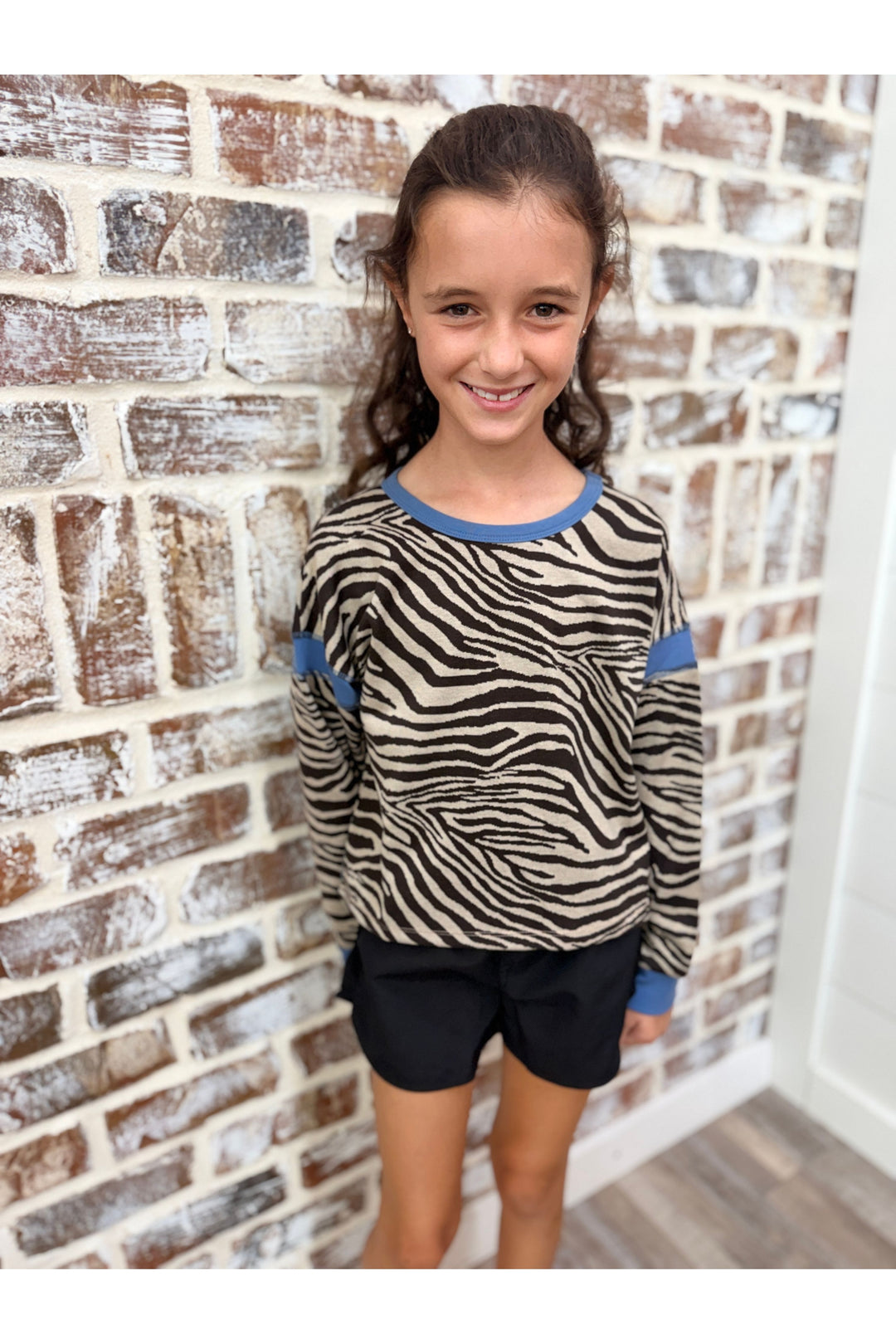 Girls Zebra Print Back Cutout Sweatshirt