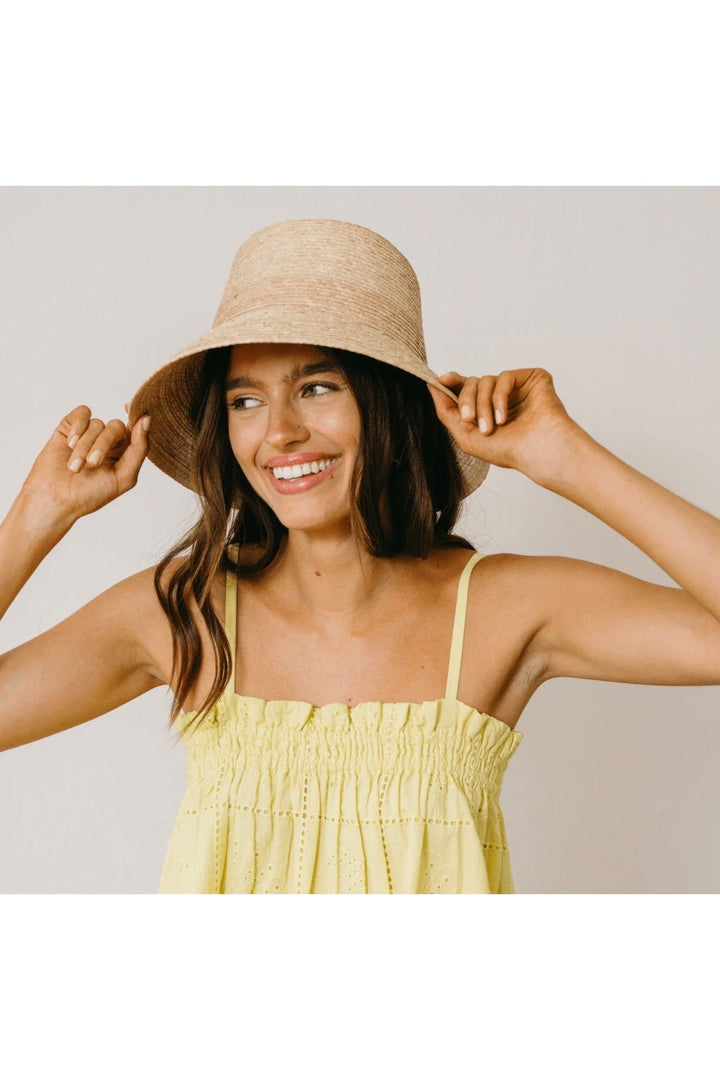 Sunshine Tienda| BIRDIE PALM BUCKET HAT