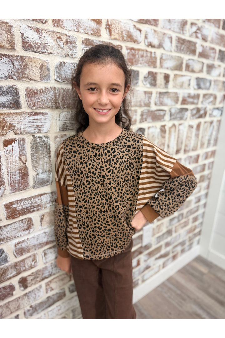 Girls Print Block Leopard Print Sweatshirt