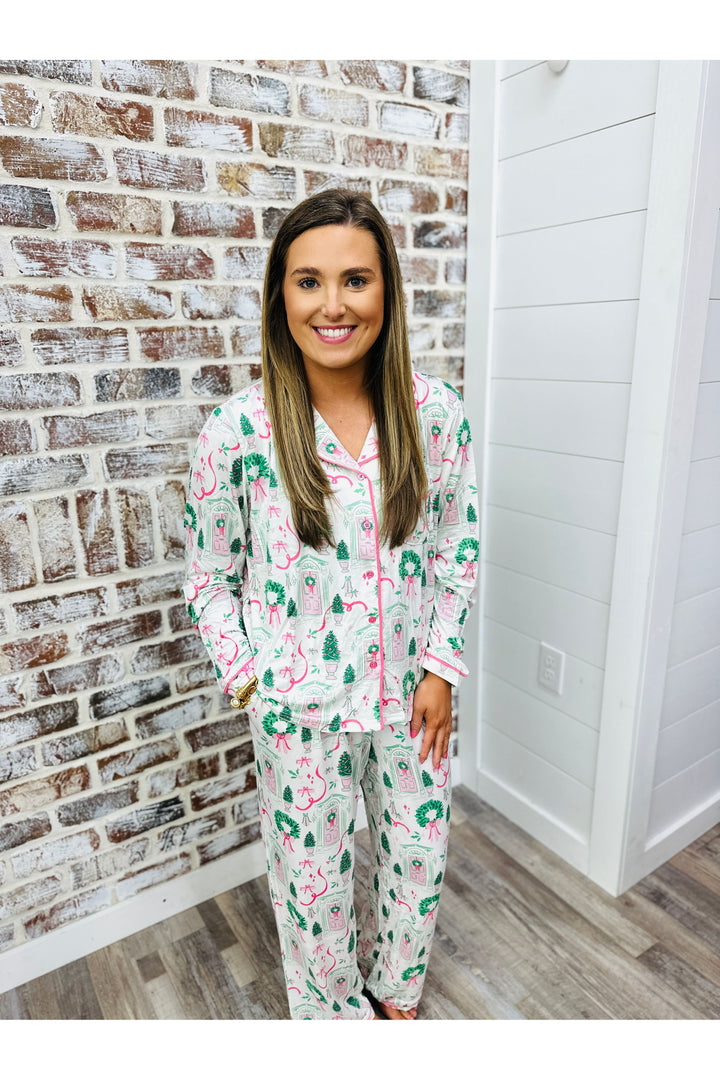 Mary Square Home For Christmas Pajama Set