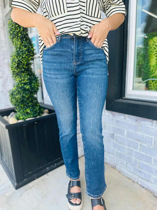 Mid Rise Ankle Straight Jeans