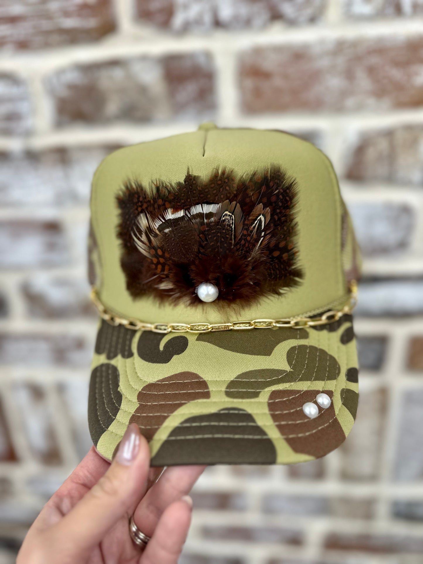 Camo Brown Feather Pearl Hat