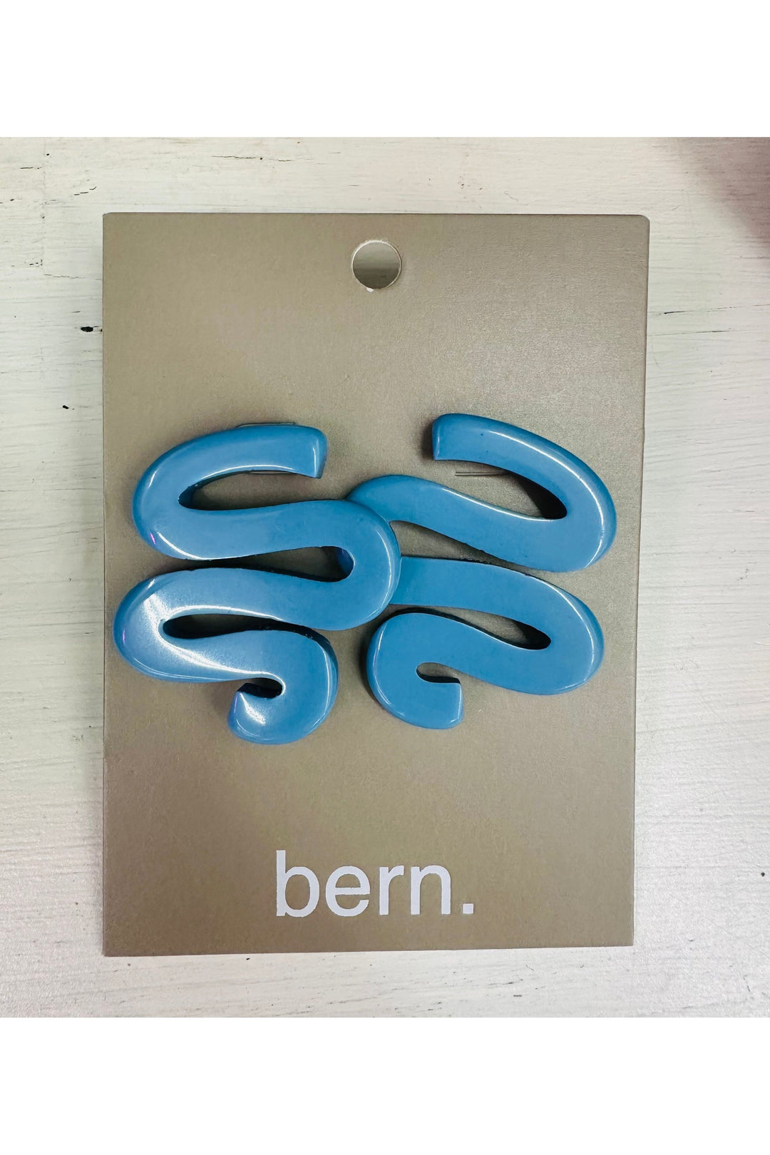 Wavy Stud Earrings~Blue