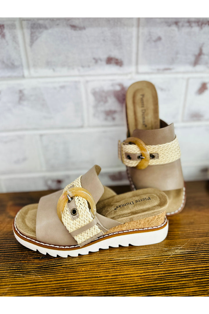 Expand-4 Nude Sandal