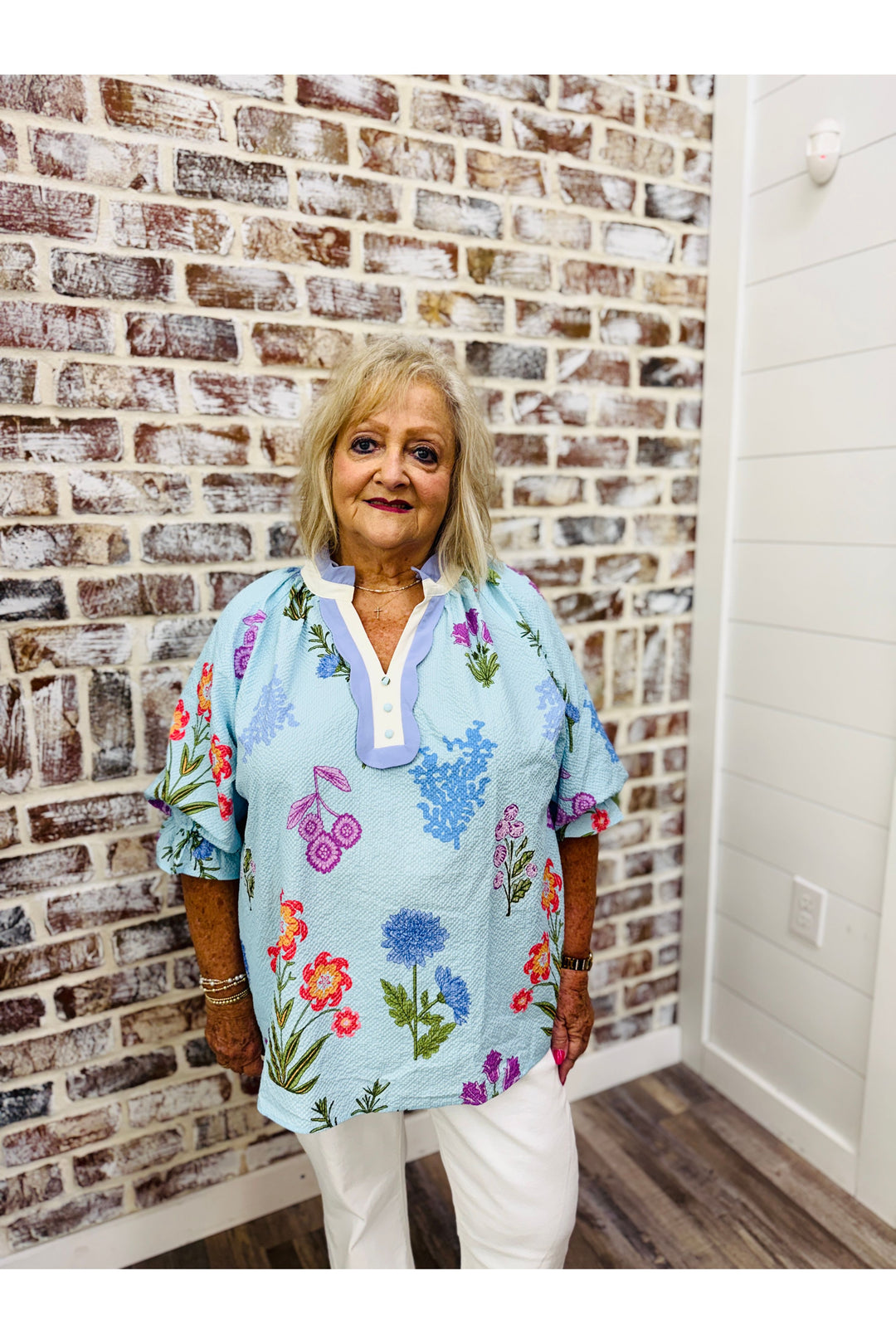 PLUS | Seafoam Floral Design Top