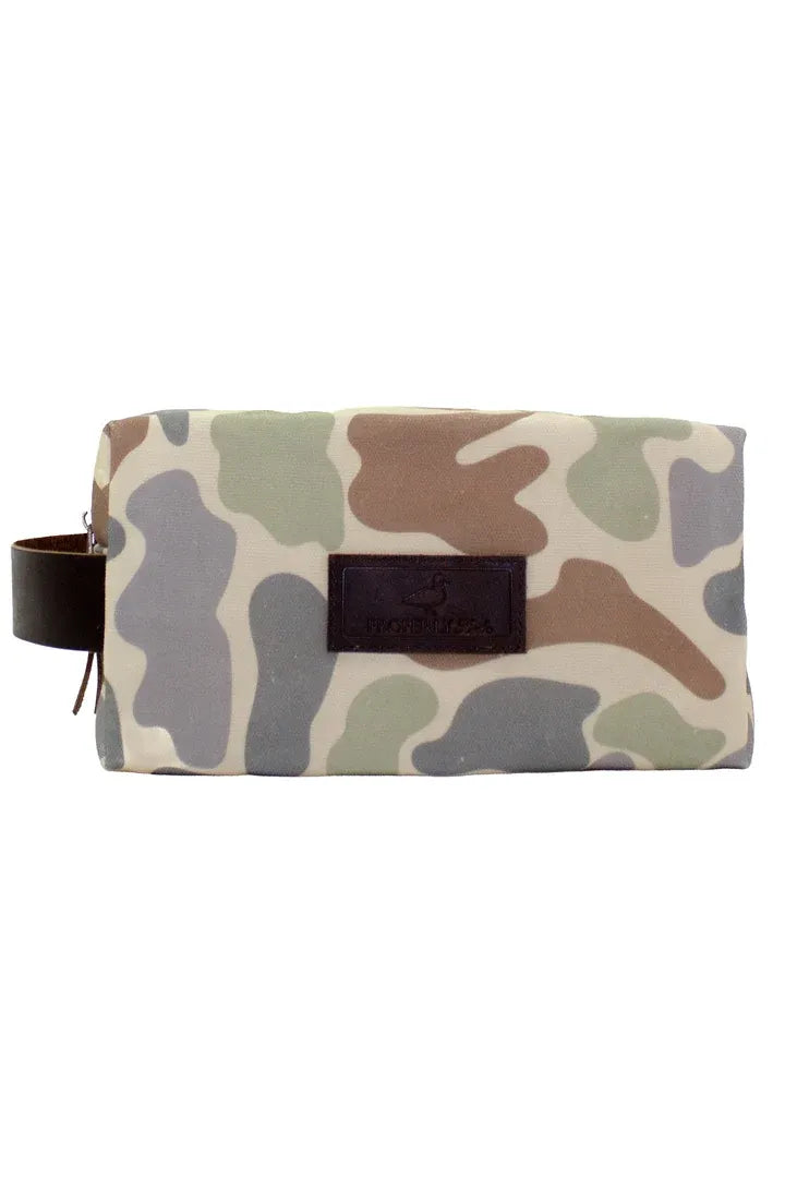 Properly Tied | Sportsman Travel Kit Field Camo