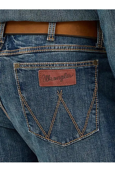 WRANGLER RETRO® SLIM FIT STRAIGHT LEG JEAN - Bozeman