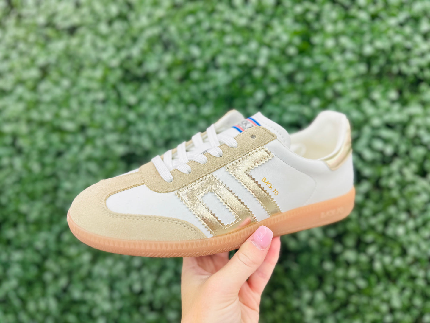 Back 70 Cloud Beige Sneakers