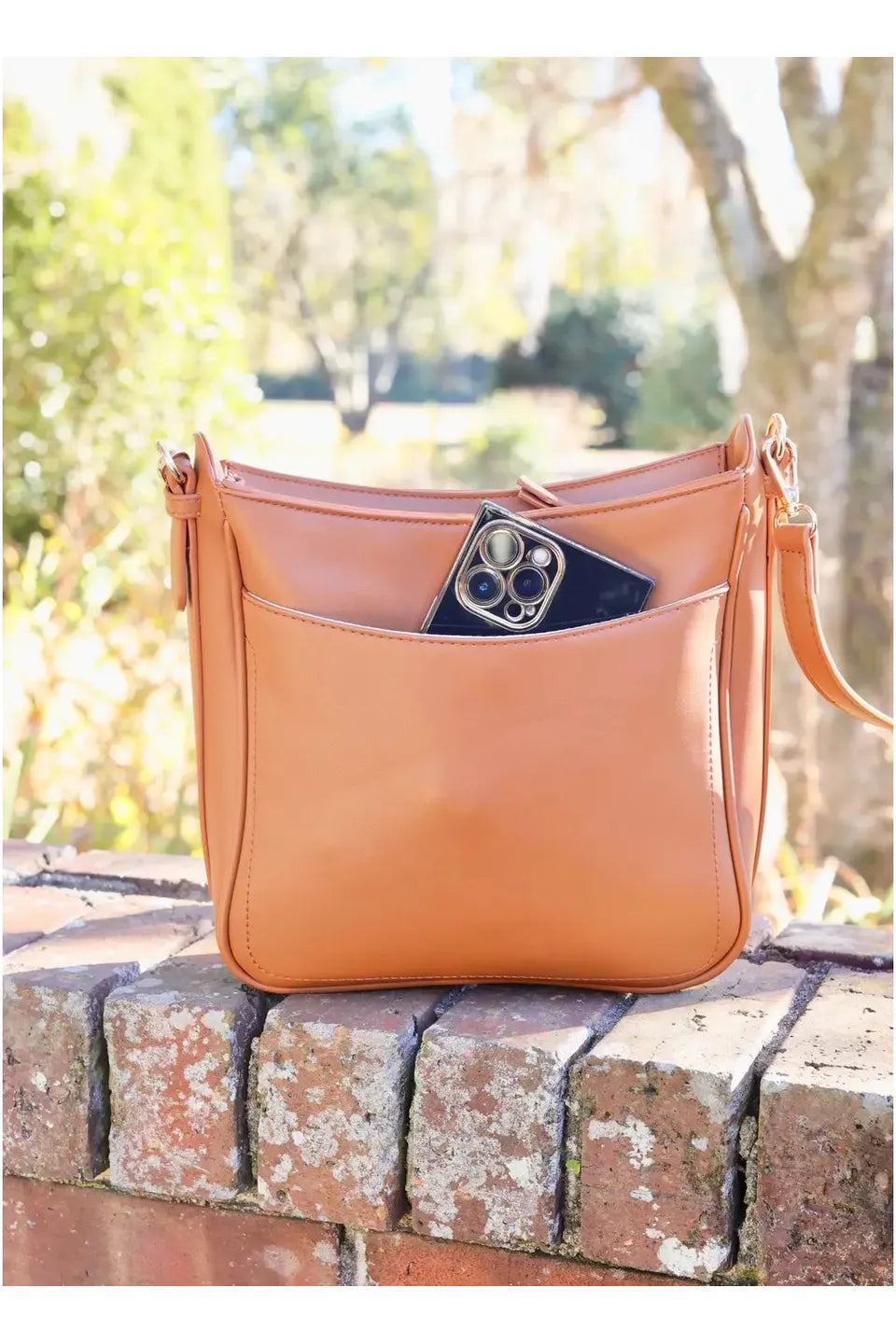 Bethany Crossbody Camel