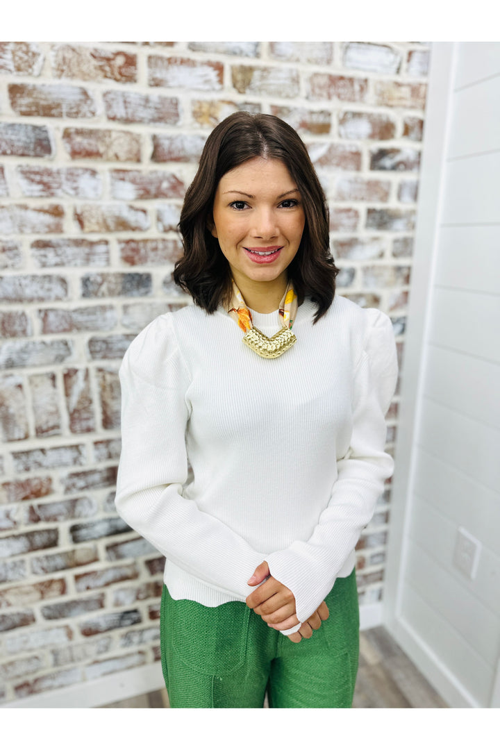Scalloped Design Top~ Off White