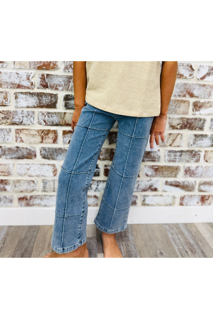 Youth Washed Detailed Jean