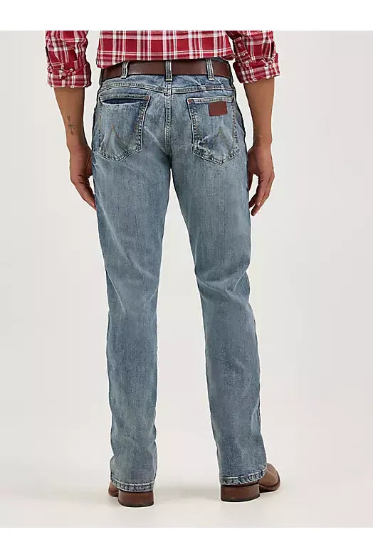 MEN'S WRANGLER RETRO® SLIM FIT BOOTCUT JEAN-Greeley