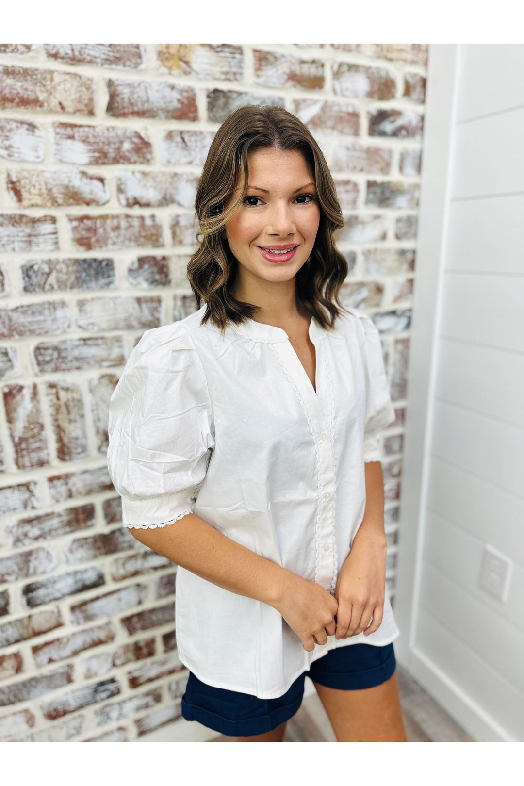 Mary Square| Elaine Top | White