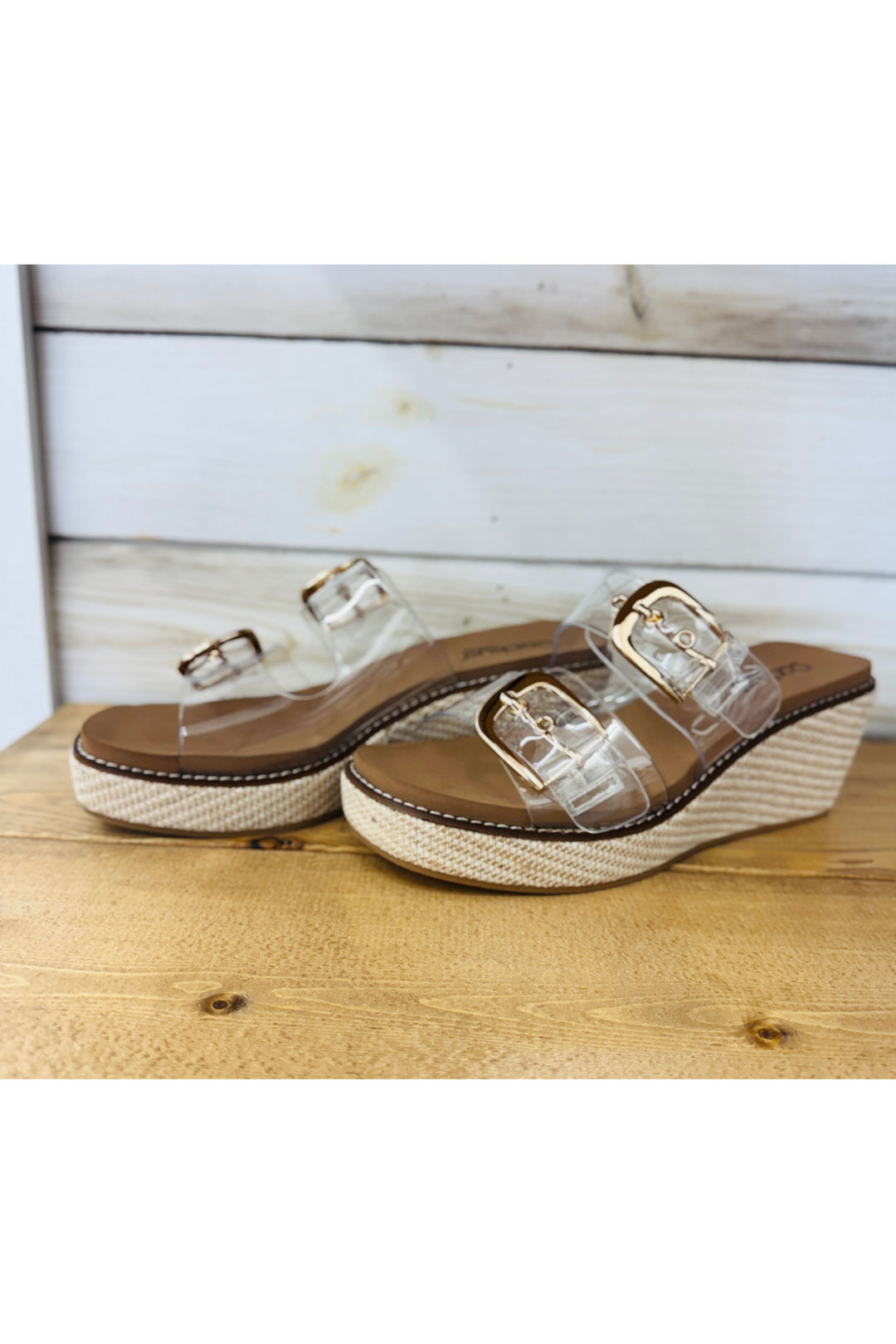 Corky’s | Manifest Clear Wedges