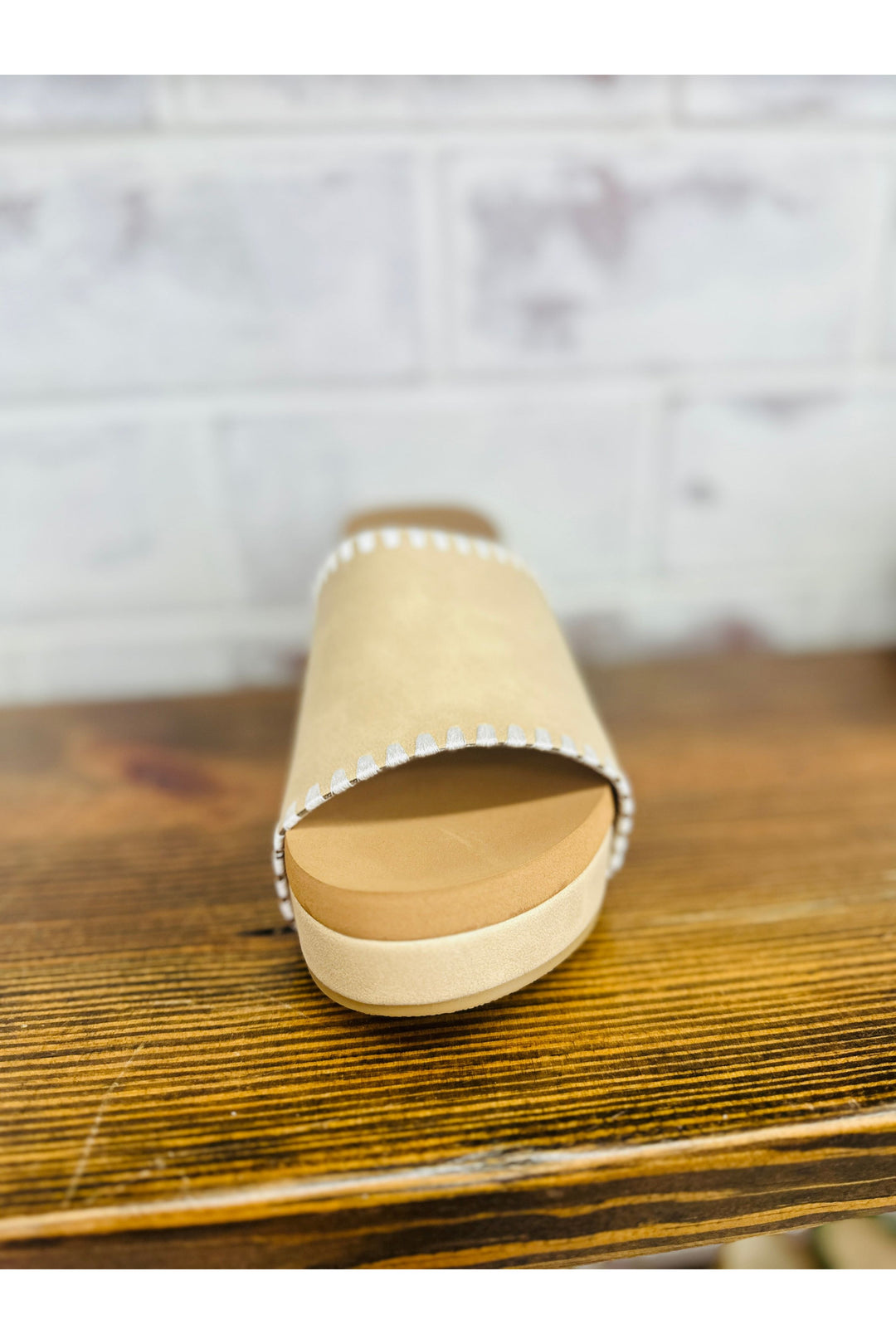 Vivian Nude Wedge