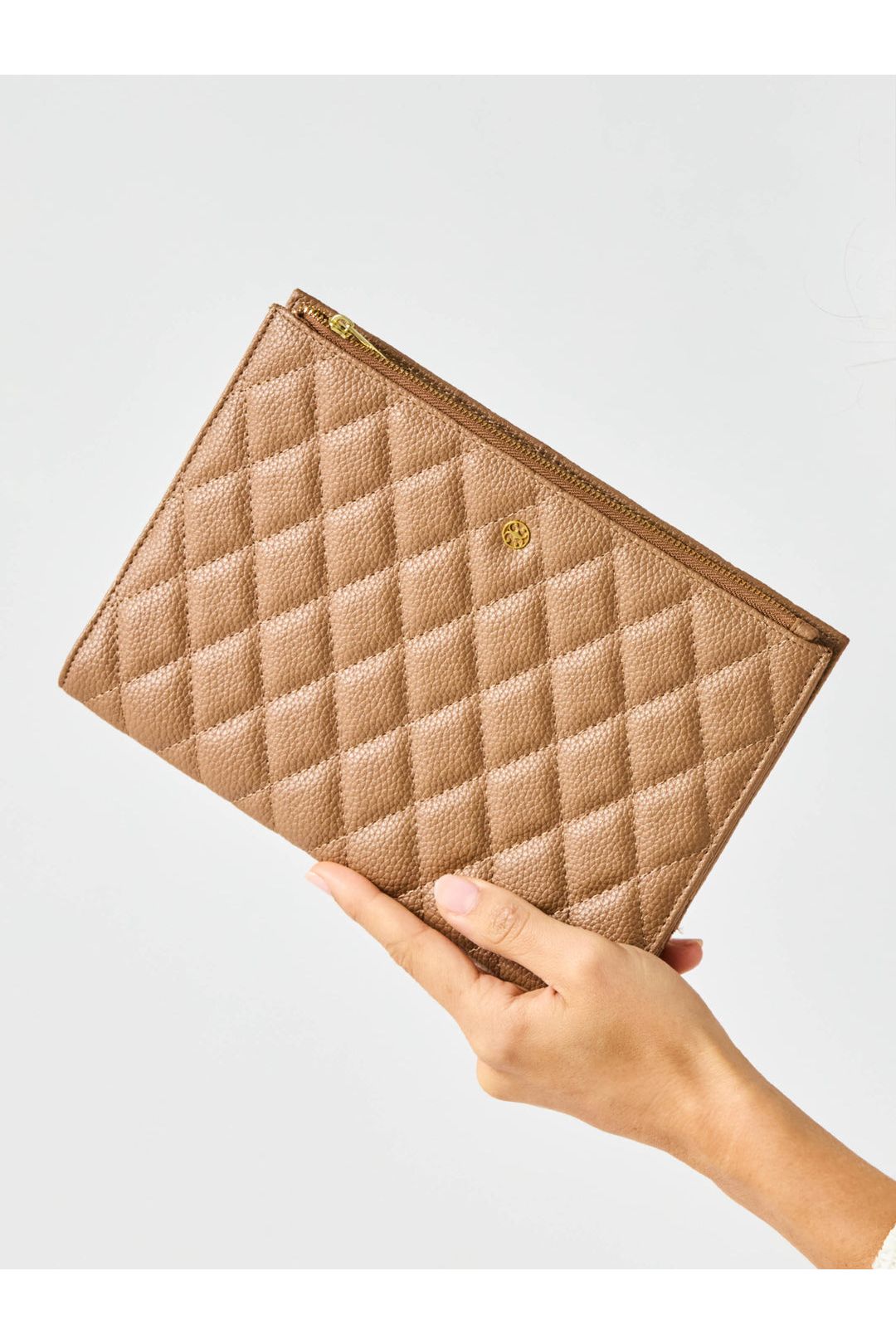 Mary Square Essential Quilted Organizer | Camel