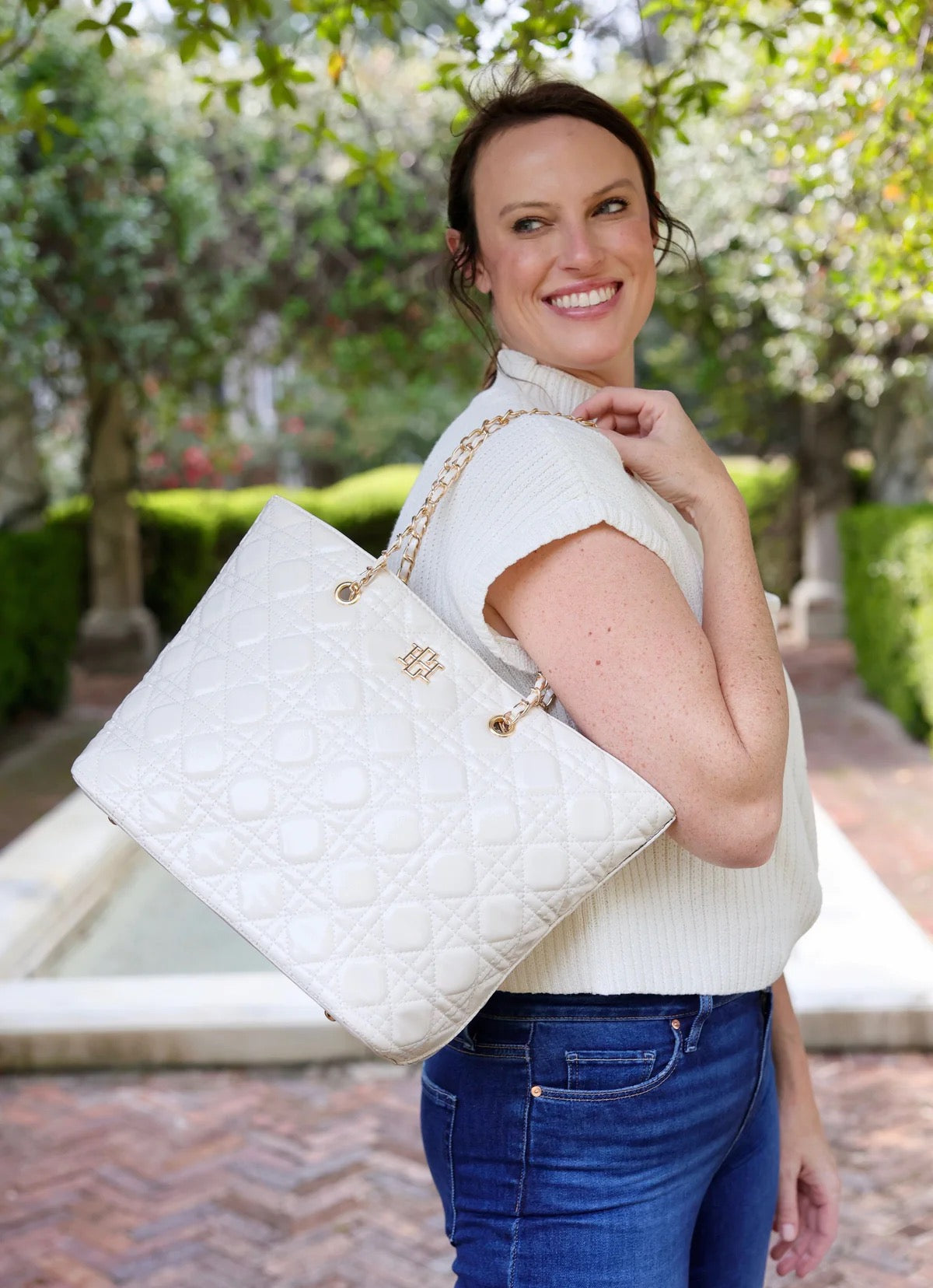 Quentin Quilted Tote~ Ivory