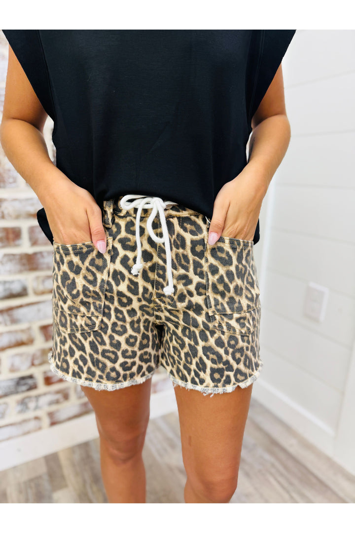 Vervet| High Rise A-Line Leopard Drawstring Shorts