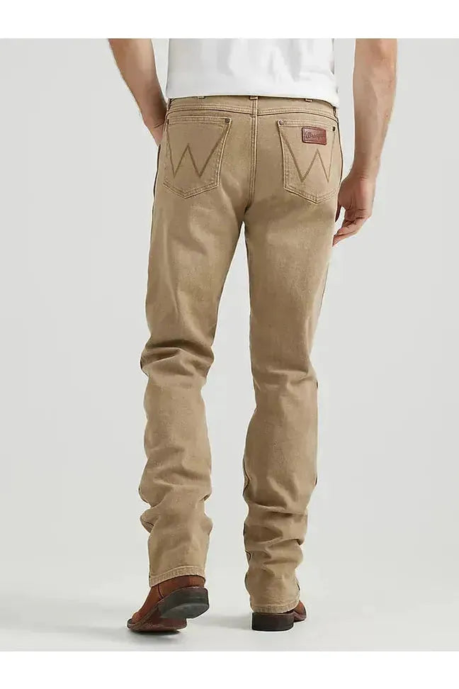 WRANGLER RETRO® SLIM FIT STRAIGHT LEG JEAN - Saddle