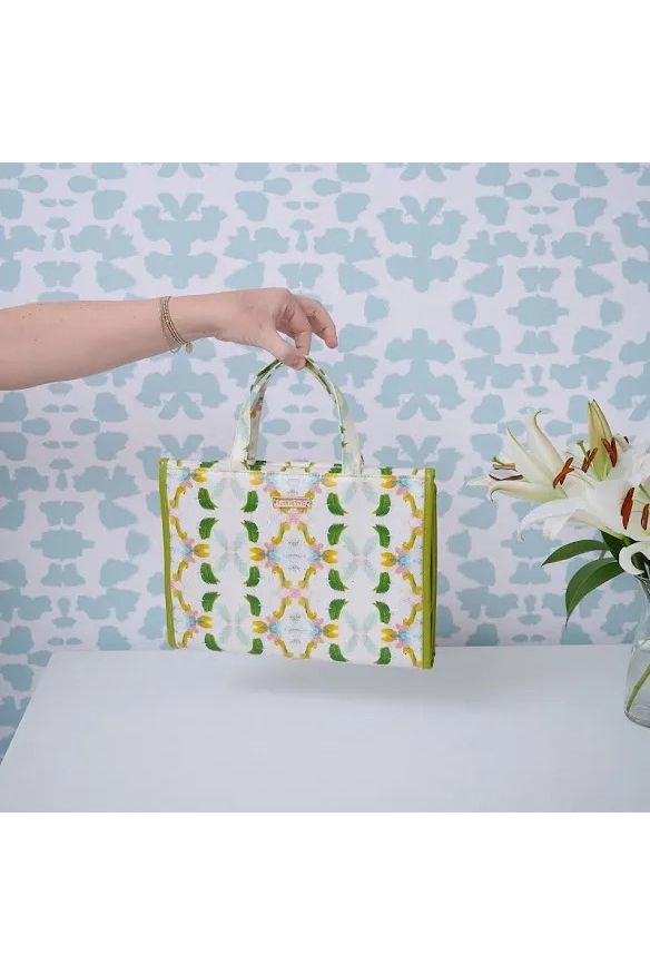 Laura Park Dogwood Hanging Travel Case