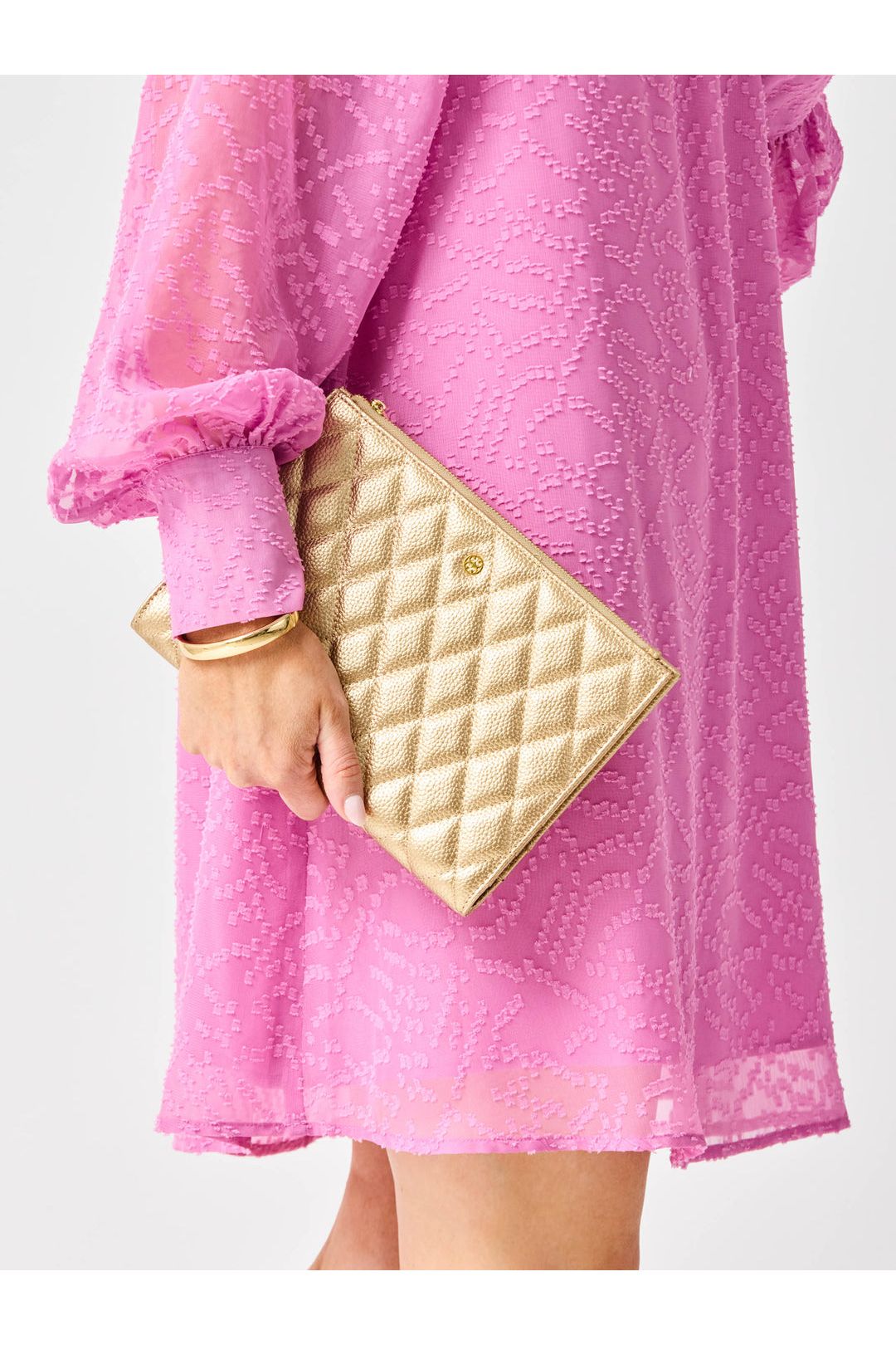 Mary Square Essential Quilted Organizer | Champagne