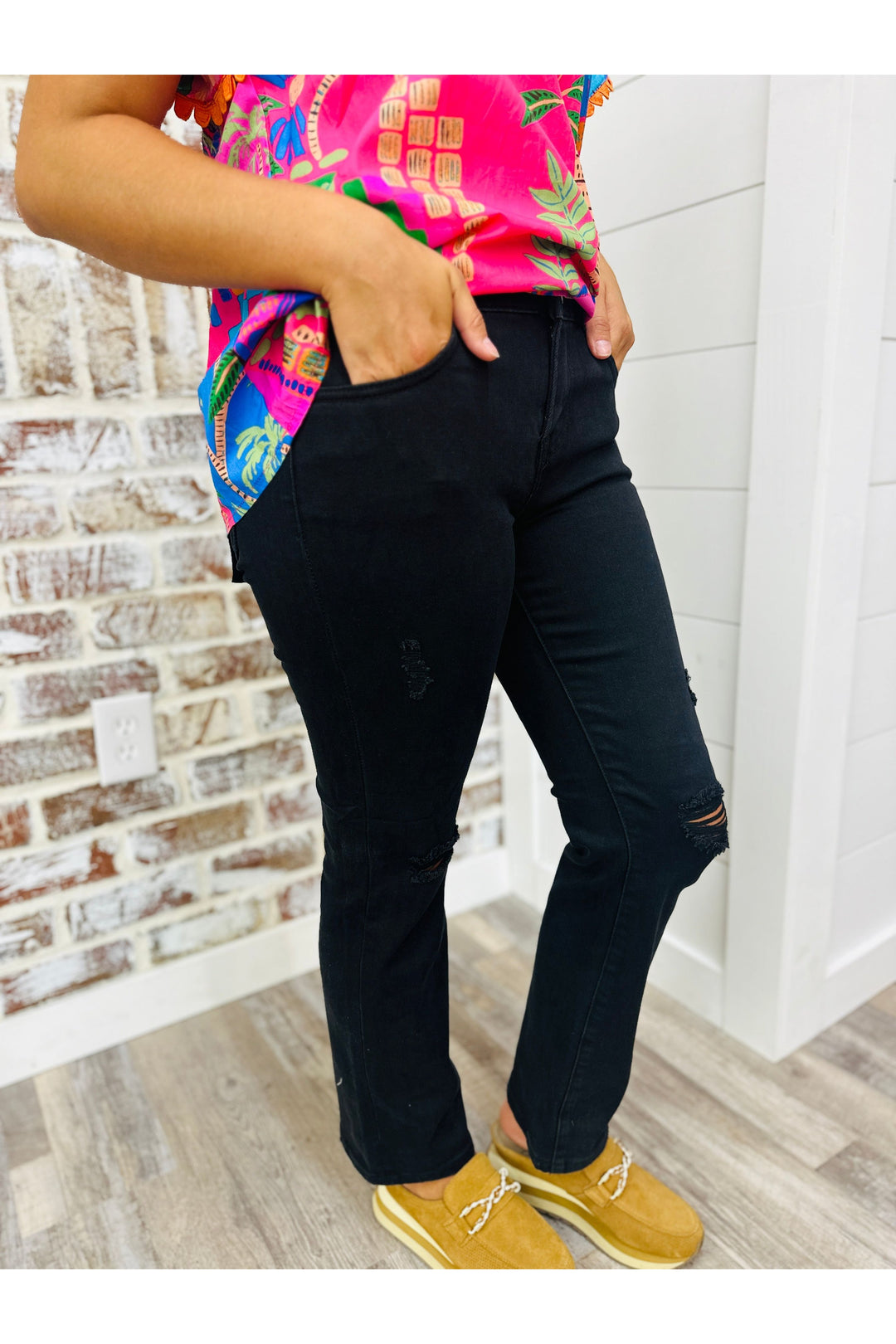 Black High Rise Ankle Straight Jeans