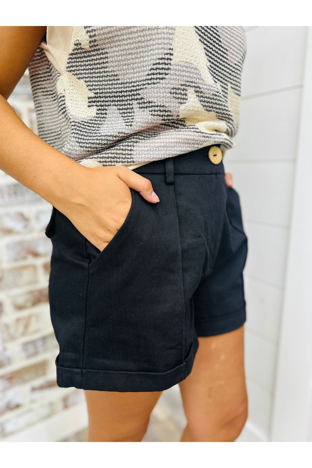Black Pleated Cuff Shorts