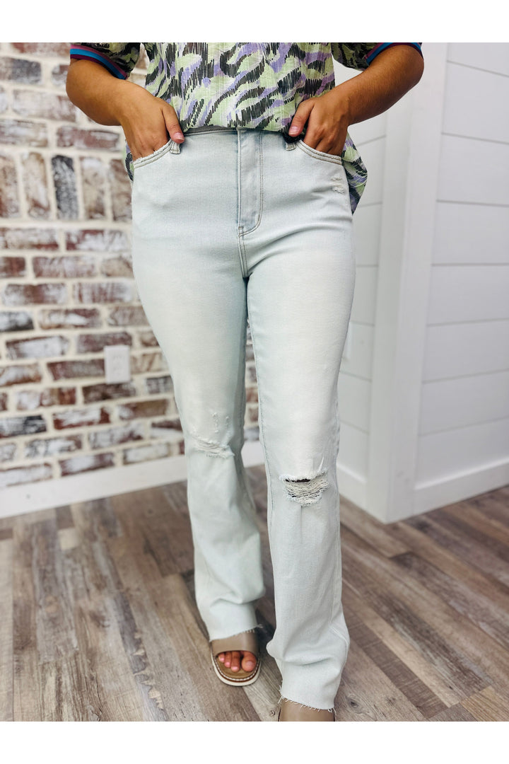 Mid Rise Destroy & Fray Hem Bootcut