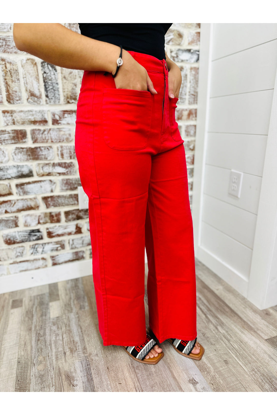 Red Wide Leg Pocket Pant