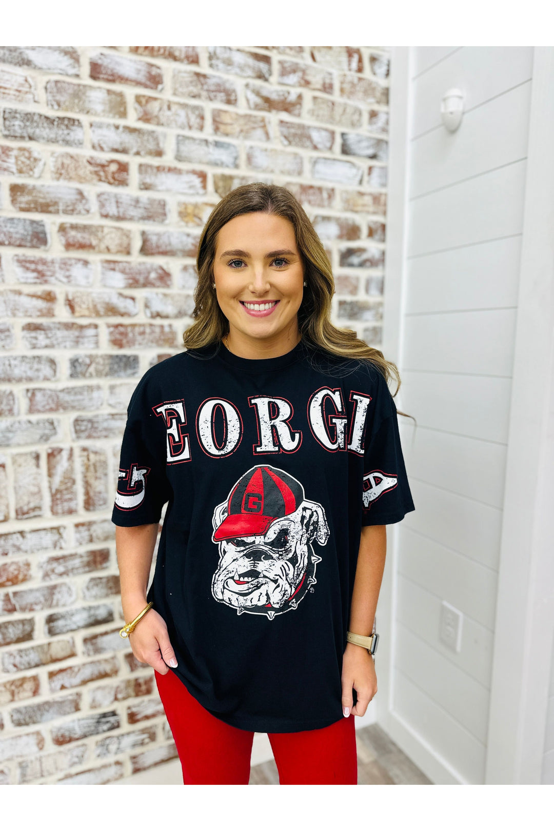 Black oversized T-shirt with Georgia dog on front and Georgia lettering.